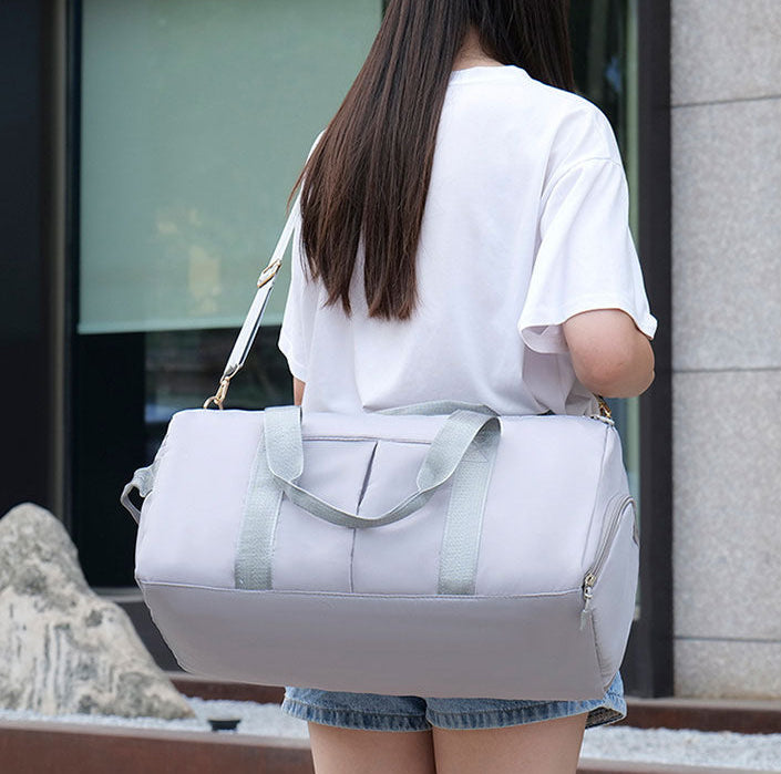 Grey Women's Water-Resistant Sports Duffel Bag – Stylish Gym & Travel Bag with Shoe Compartment