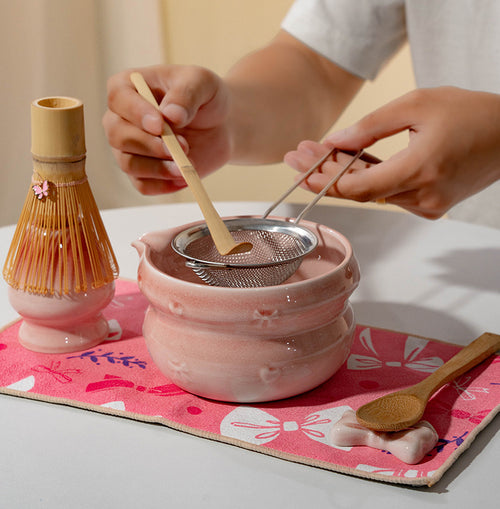 Matcha Set - 8-Piece Gift Kit with Whisk & Chawan
